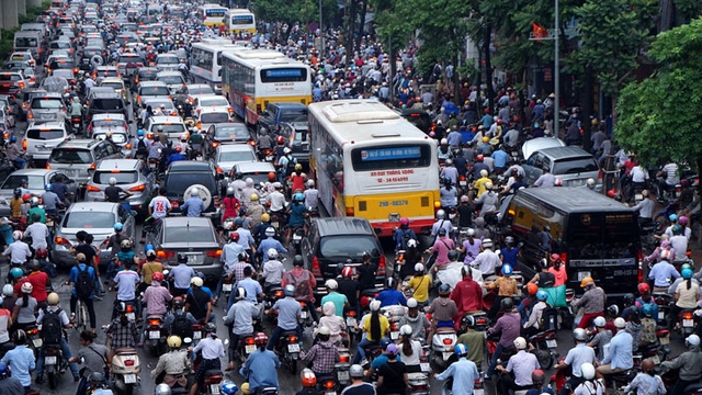 ha noi de xuat han che xe cho khach du lich vao noi do