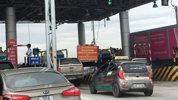 Dỡ bỏ một trạm thu phí trên cao tốc Cầu Giẽ - Ninh Bình