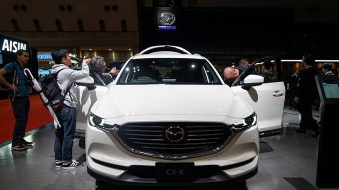 Đại lý bắt đầu nhận đặt cọc Mazda CX-8, giá cao nhất 1 tỷ 350 triệu