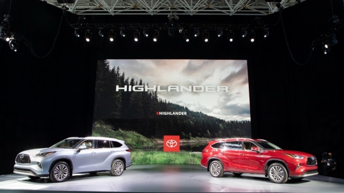 Toyota Highlander 2020 ra mắt với diện mạo mới