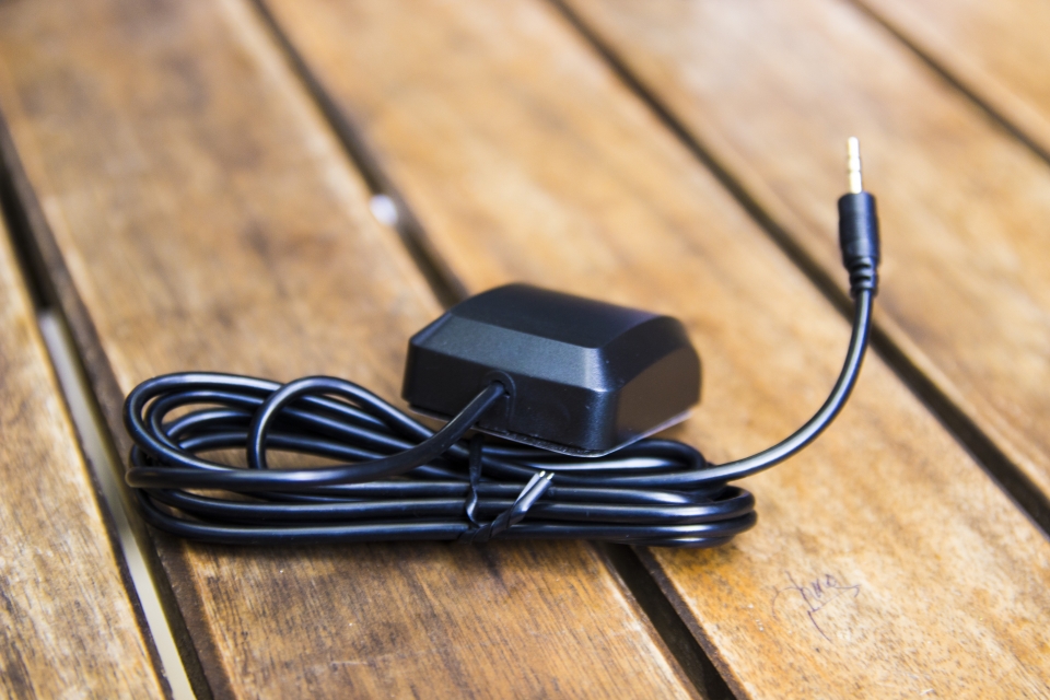 Máy quay hành trình ô tô VietMap K12: ghi hình Full HD đồng thời trước sau, chưa có WiFi may quay hanh trinh o to vietmap k12 ghi hinh full hd dong thoi truoc sau chua co wifi