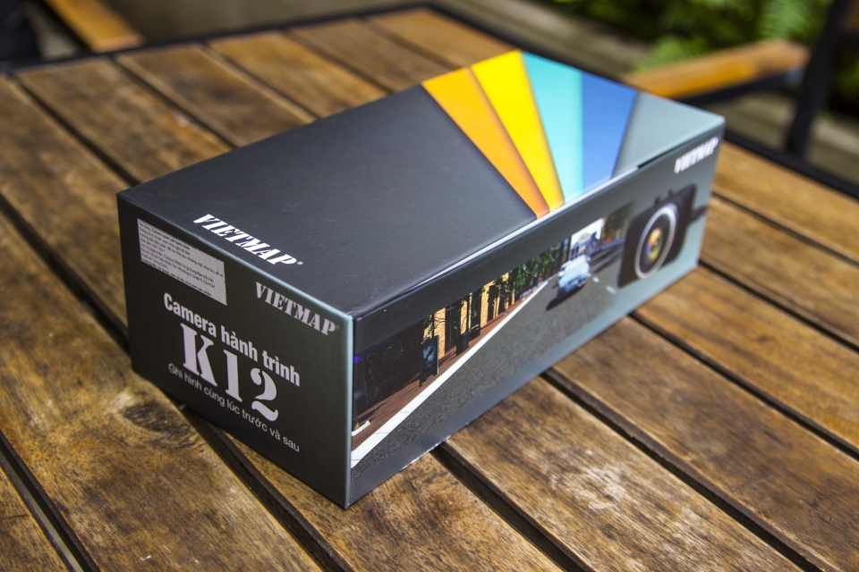 Máy quay hành trình ô tô VietMap K12: ghi hình Full HD đồng thời trước sau, chưa có WiFi may quay hanh trinh o to vietmap k12 ghi hinh full hd dong thoi truoc sau chua co wifi