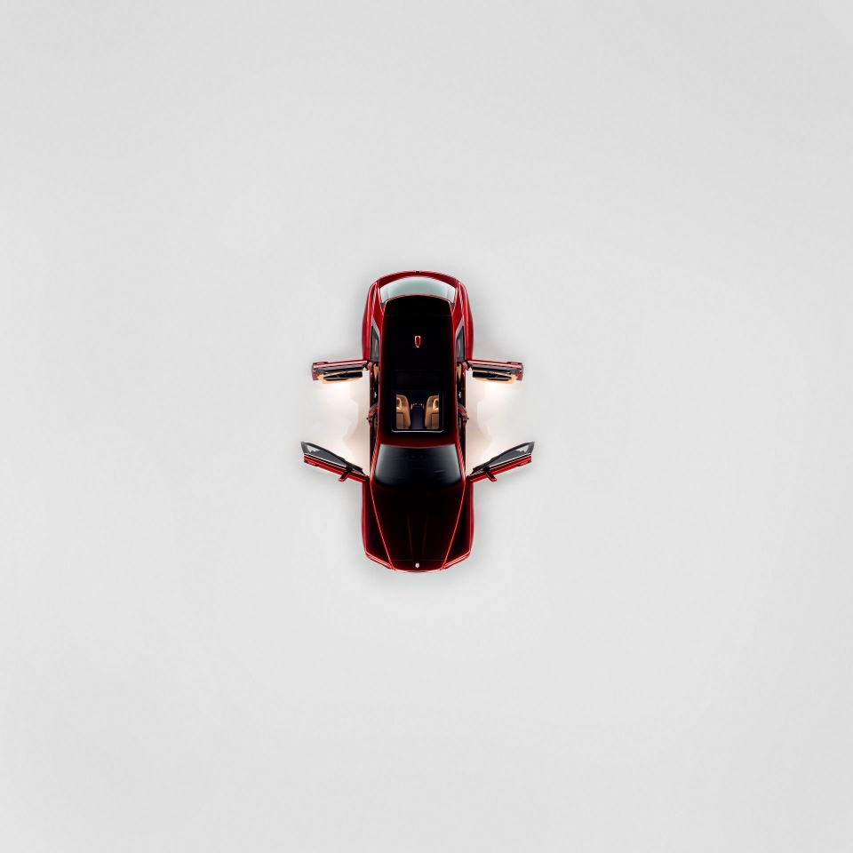 rolls royce cong bo xe gam cao dia hinh dat gia cullinan 2018