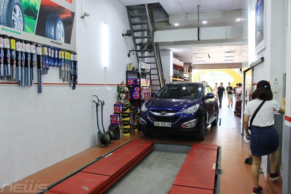 bridgestone lan banh an toan den voi nguoi dan thu do