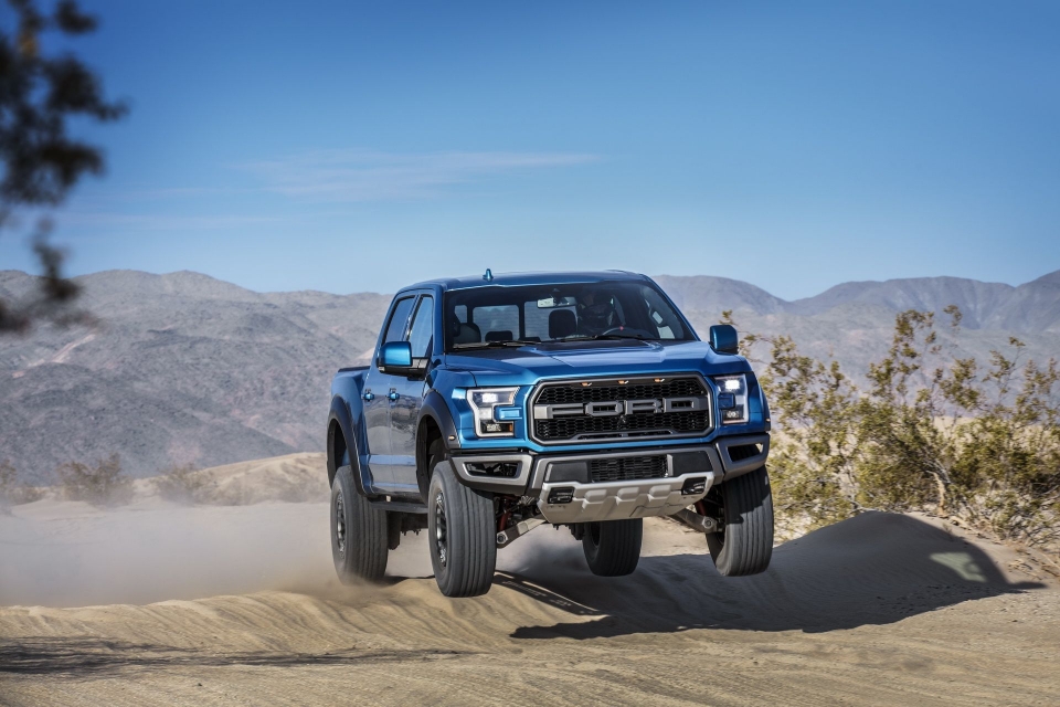 ford nang cap quai thu f 150 raptor 2019