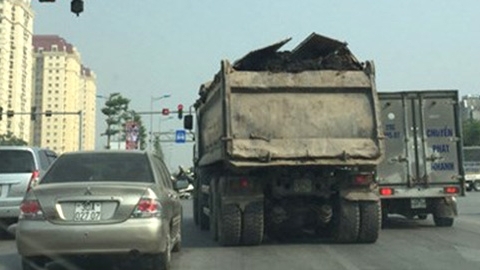 Hà Nội tổng điều tra, xử lý nghiêm xe chở quá tải, ba bánh tự gióng