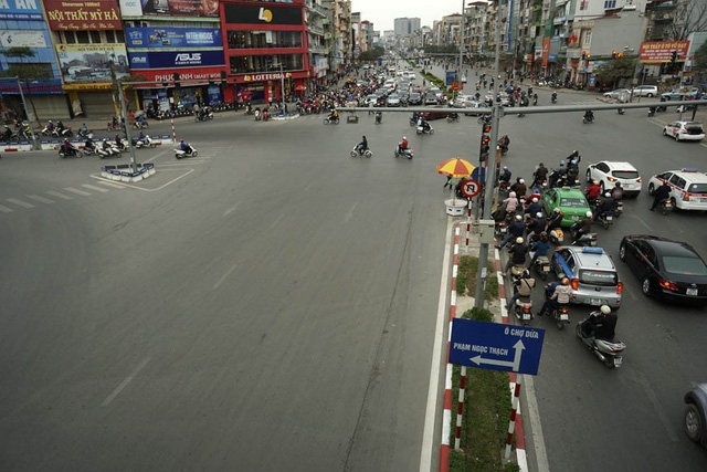 ha noi du kien chi gan 7800 ty dong cho tuyen duong hoang cau voi phuc
