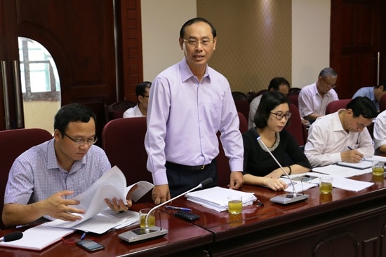 uy ban atgt quoc gia lam viec voi ha noi ve cong tac bao dam ttatgt tren dia ban thanh pho