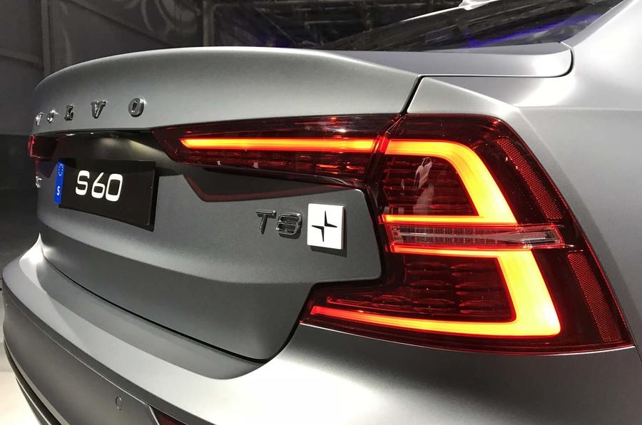 volvo s60 ra mat voi nhieu diem dac biet