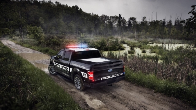 Ngắm Ford F-150 phiên bản xe cảnh sát cực "ngầu"
