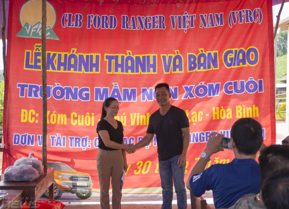 theo chan cau lac bo ford ranger uom mam tuong lai vi cong dong