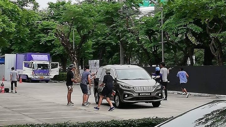 Hé lộ ảnh Suzuki Ertiga 2018 chạy thử ở Thái Lan
