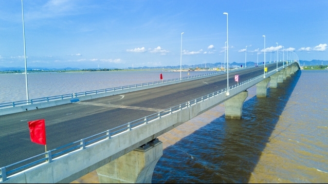 Thông xe cầu vượt biển dài nhất Việt Nam vào ngày Quốc khánh