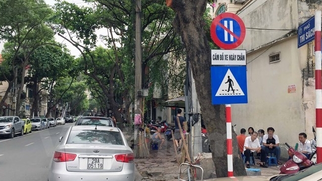 Hà Nội: Triển khai đỗ xe theo ngày chẵn lẻ trên phố Nguyễn Bỉnh Khiêm từ 1/9