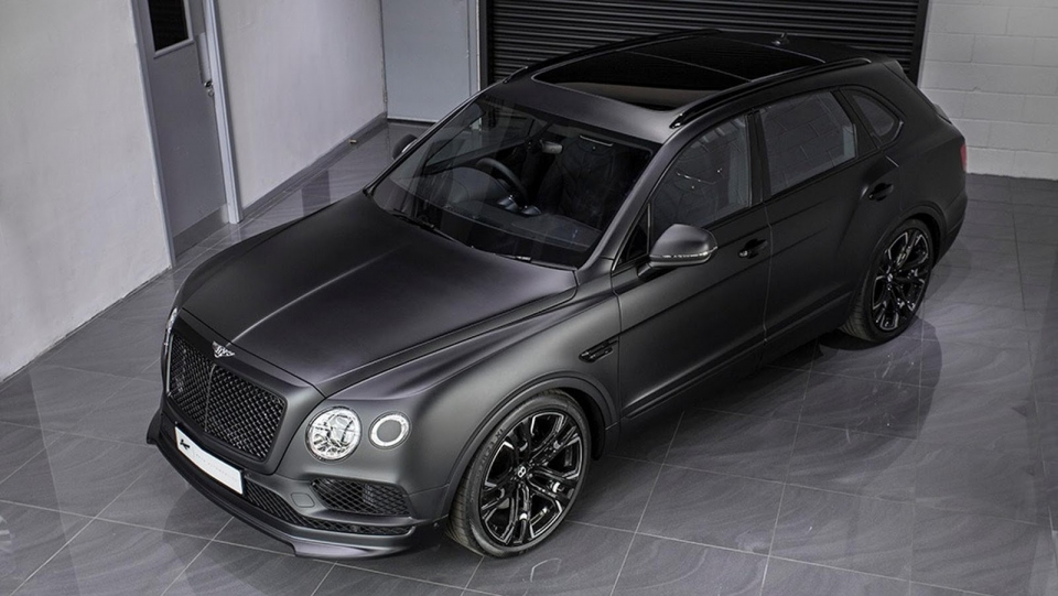 kahn design trinh dien bentley bentayga le mans den tuyen day an tuong