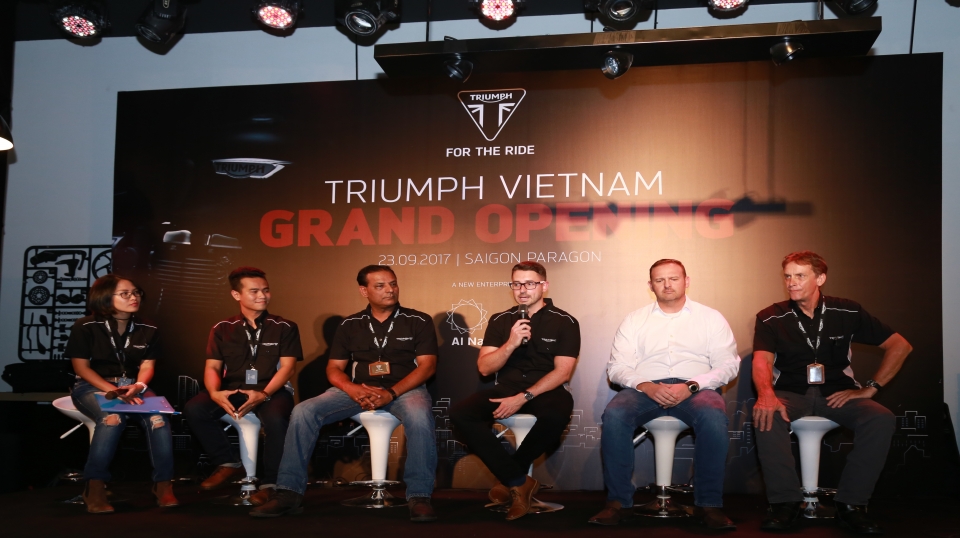 triumph co dai ly chinh hang dau tien tai viet nam