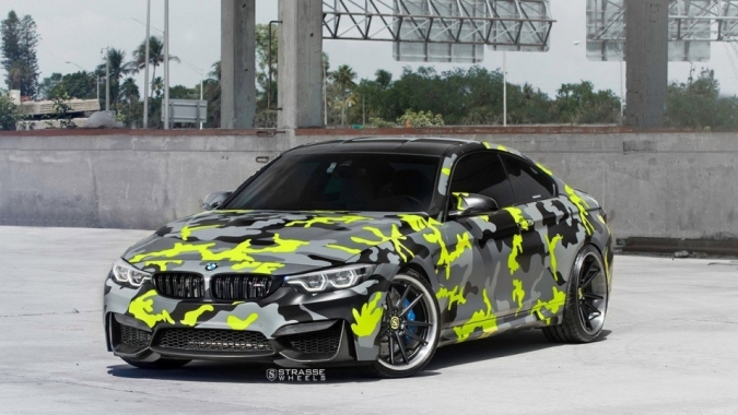 BMW M4 "lột xác" với ngoại thất camo cá tính