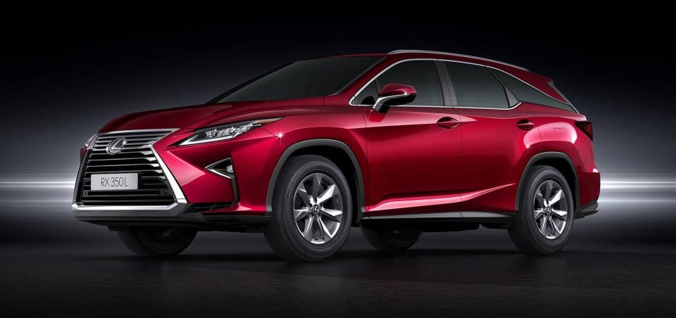 bo doi lexus rx350l va rx450h cap ben thi truong viet gia tu 4090 ty dong