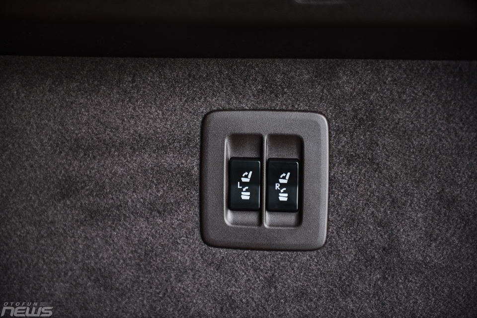 ngam lexus rx450h doi moi vua lo dien tai ha noi