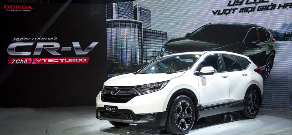 honda cr v bat ngo vuot mat mazda cx 5 tren cuoc dua doanh so