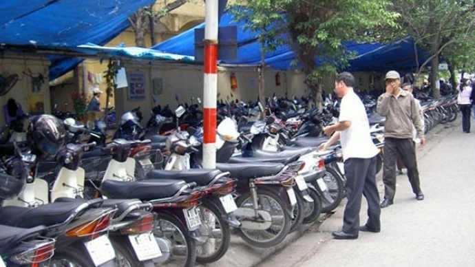 Hà Nội có 74 điểm trông giữ xe hết giấy phép hoặc không phép