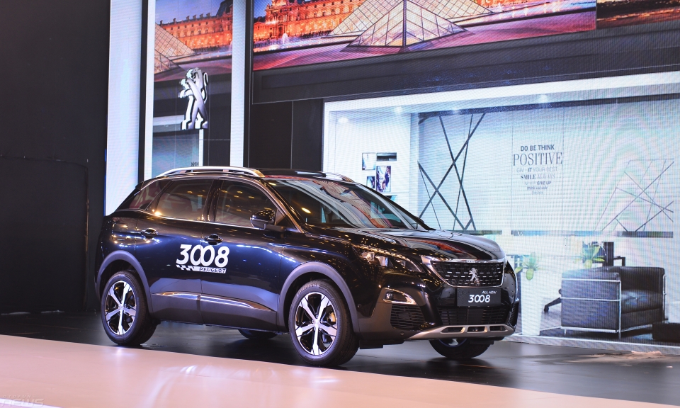 bo doi xe gam cao peugeot 3008 va 5008 trinh lang khach hang viet