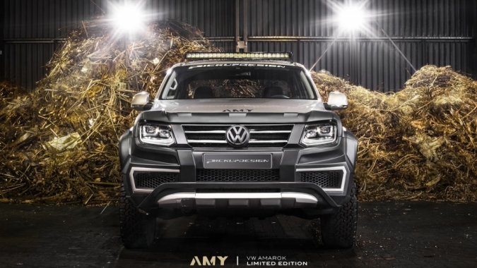 Bán tải Volkswagen Amarok 'lột xác' dưới bàn tay Carlex Design