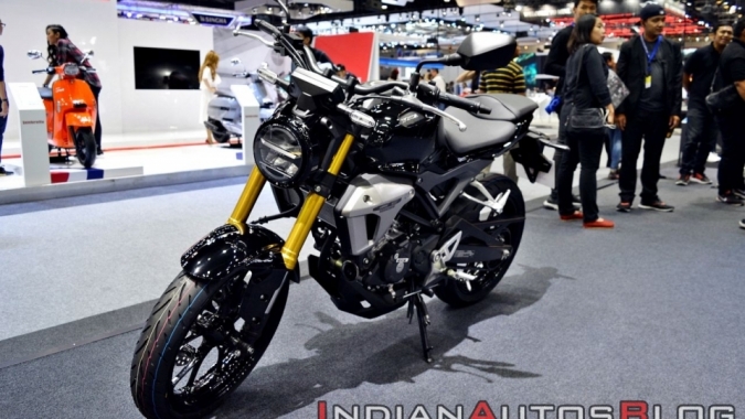 Naked-bike Honda CB150R ExMotion ra mắt tại Thái Lan