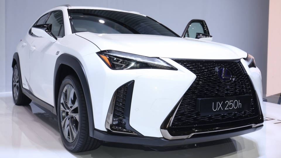 [Geneva 2018] Ảnh thực tế Lexus UX hoàn toàn mới