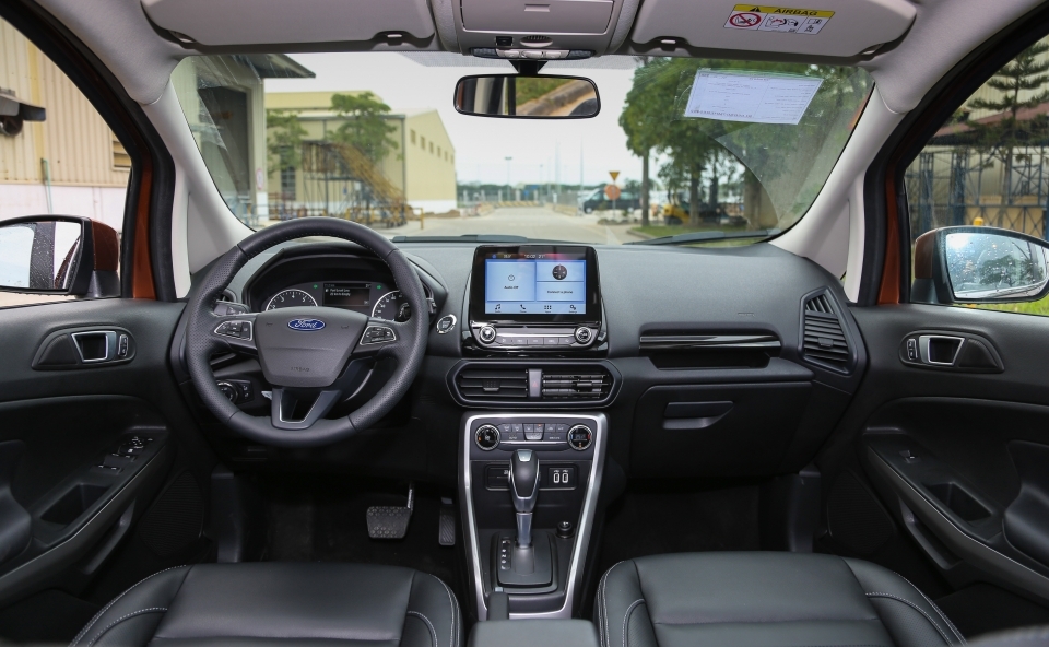 doanh so thang cua ford ecosport lan dau duoi 100 xe tai viet nam