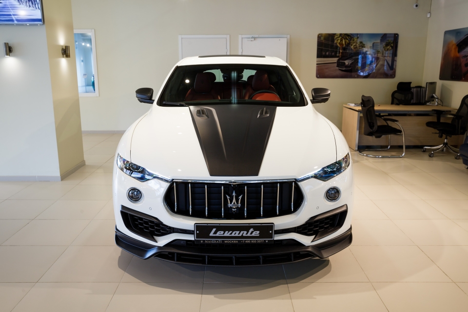 larte design khoe bo bodykit tuyet dep danh cho maserati levante