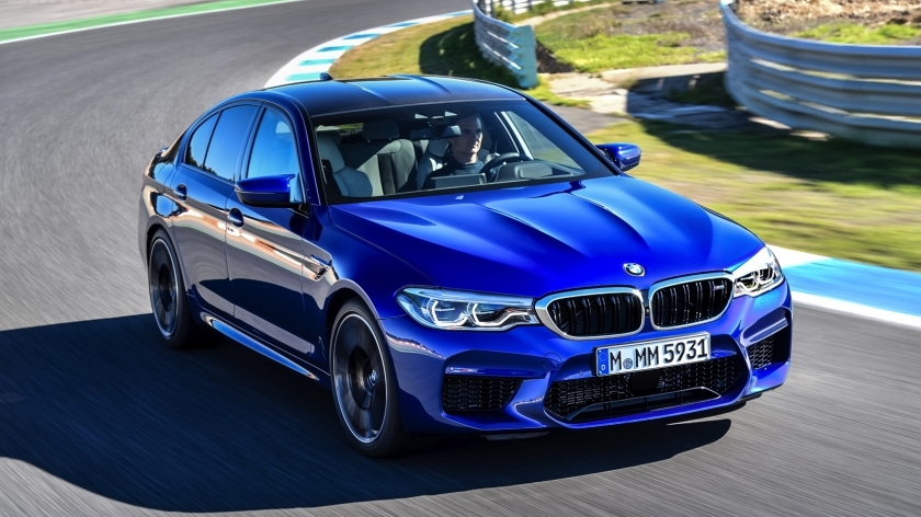 BMW “tăng lực” cho M5 2018 với gói nâng cấp Competition