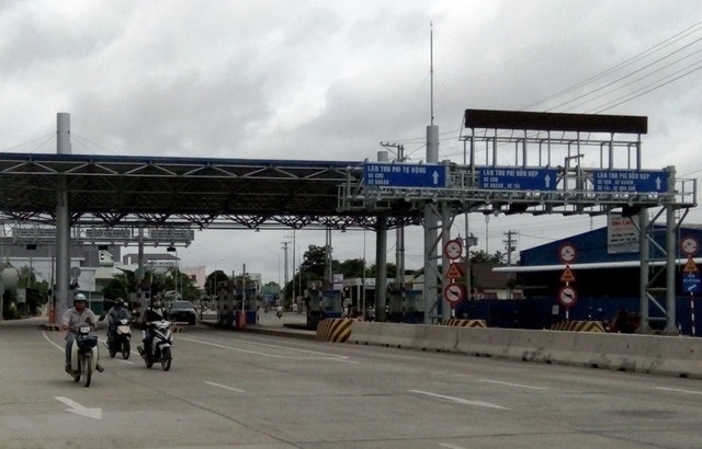 bo giao thong noi gi ve viec di 250m phai nop phi toan tuyen