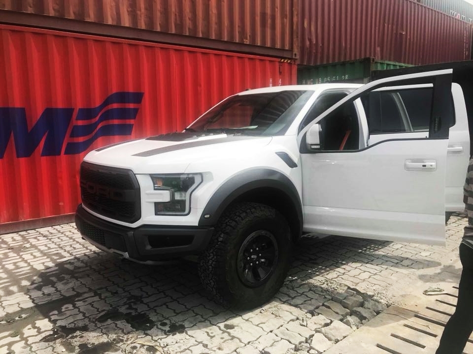 them sieu ban tai ford f 150 raptor 2018 gia hon 4 ty ve viet nam