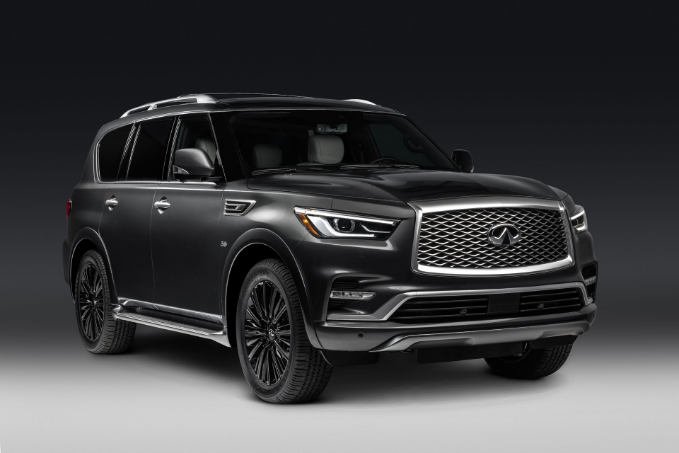 suv sang infiniti qx80 2019 phien ban limited co gia len toi 21 ty dong