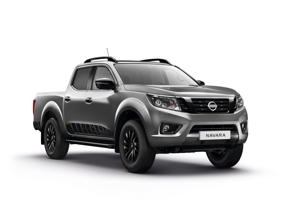 ban tai nissan navara phien ban n guard vua duoc ra mat co gi dac biet