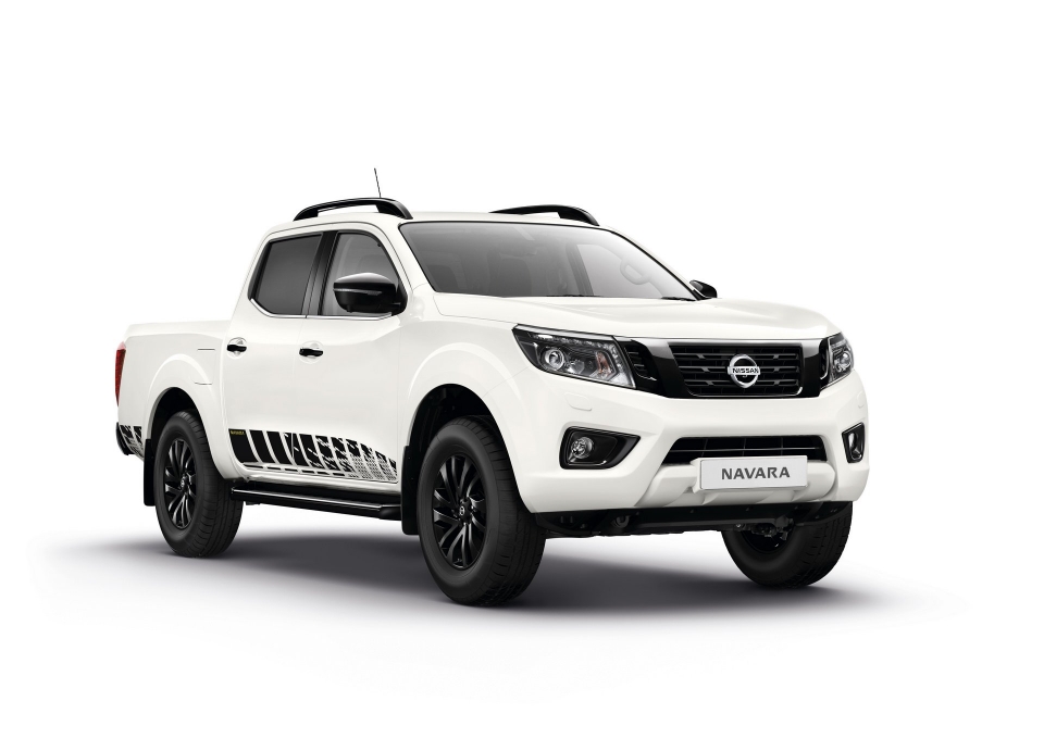 ban tai nissan navara phien ban n guard vua duoc ra mat co gi dac biet