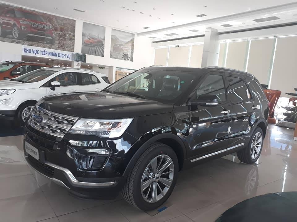 ford explorer 2018 da co mat tai dai ly chuan bi ban tai viet nam