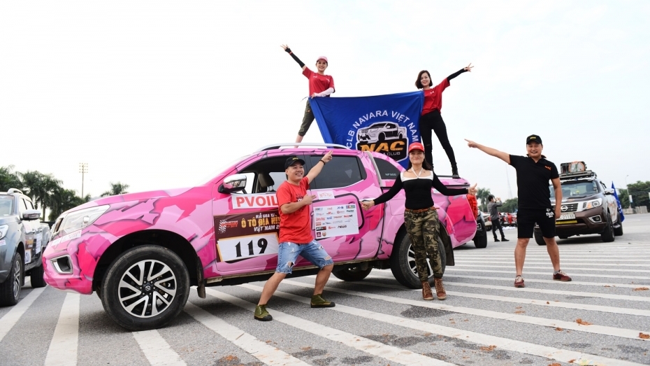 Navara Club “cháy” hết mình tại VOC 2018