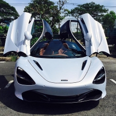 Siêu xe McLaren 720S bất ngờ về Việt Nam