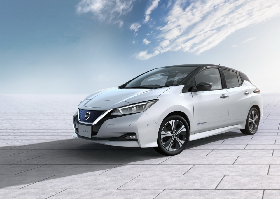 Xe điện Nissan Leaf 2018 đắt khách đặt hàng tại Châu Âu xe dien nissan leaf 2018 dat khach dat hang tai chau au