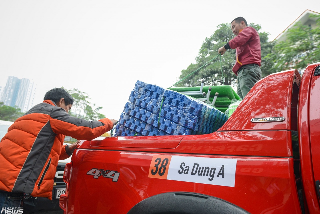Các "chú ngựa thồ" Sưởi ấm bản cao 2020 "lên đồ" trước giờ xuất phát
