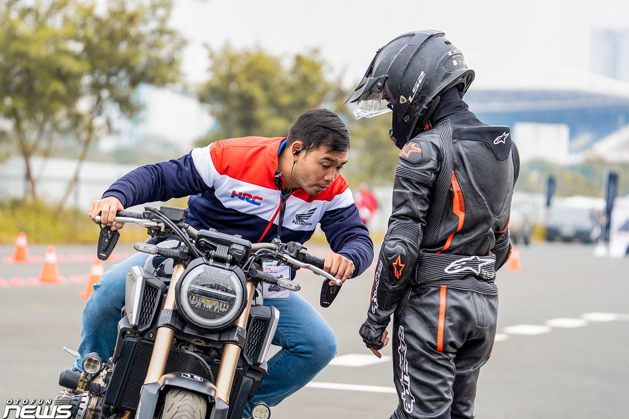 Honda Circuit Training – Từ “tay mơ” đến “tay đua”