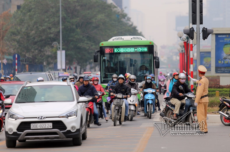 ha noi de xuat cho xe di vao lan brt chi ap dung trong dem