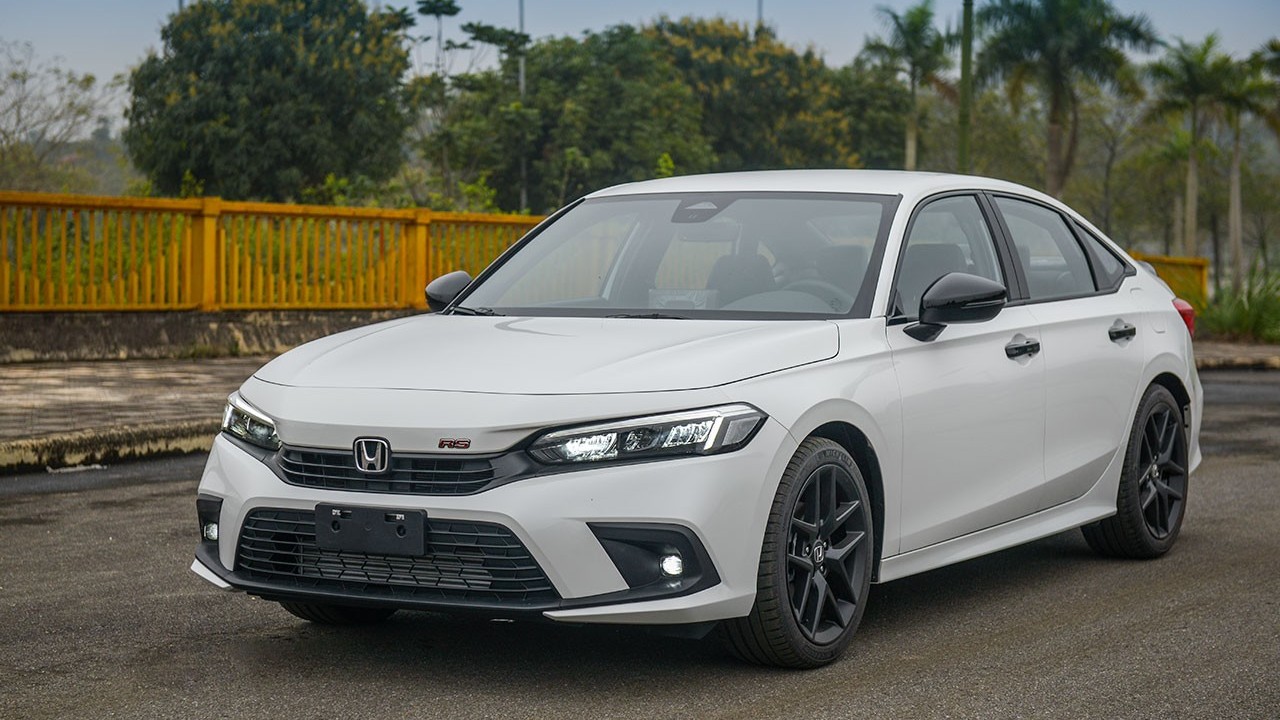 Chi tiết Honda Civic RS 2022 giá 870 triệu đồng