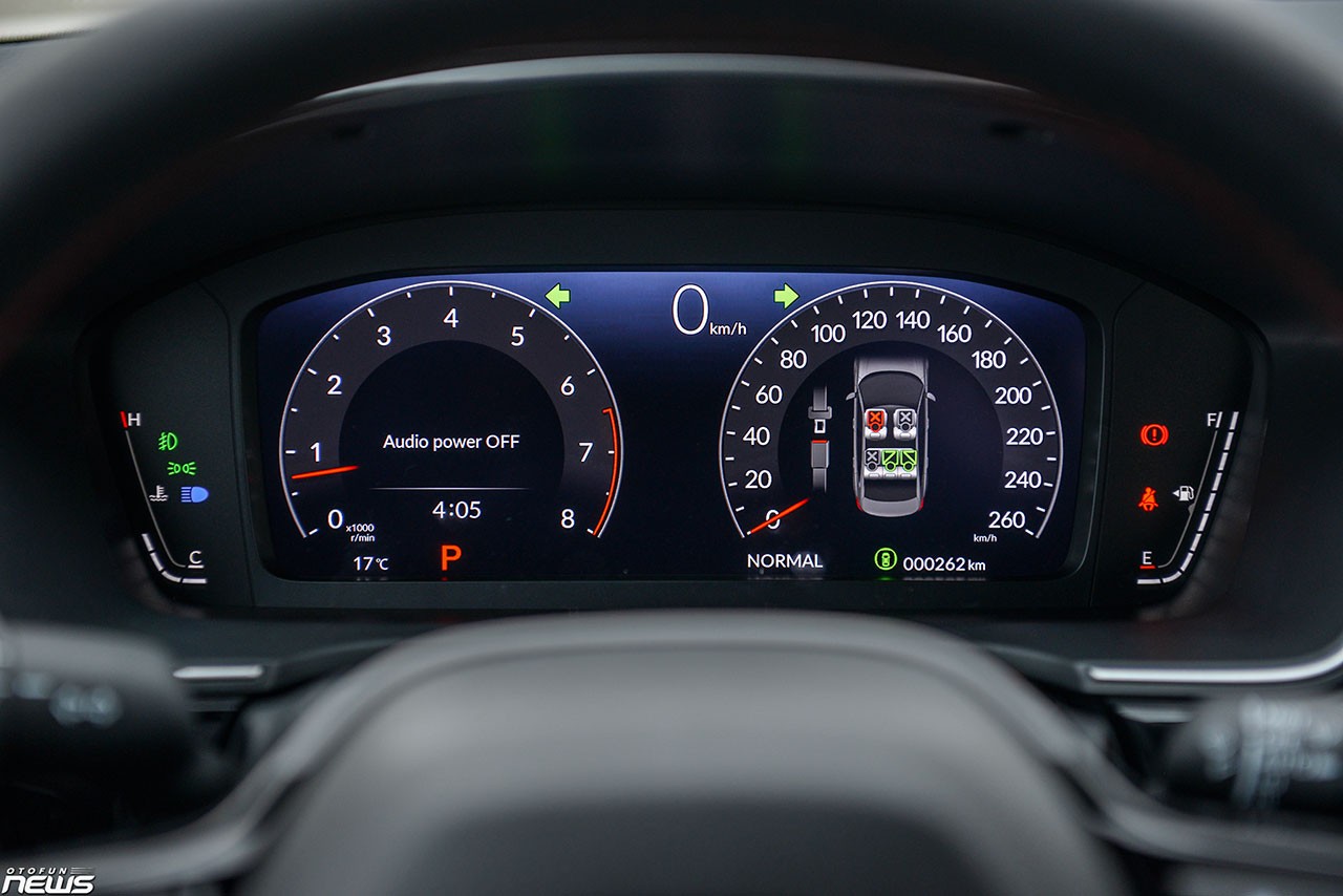 So sánh hai phiên bản Honda Civic 2022 qua ảnh