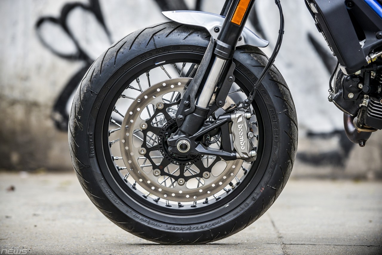ngam ducati scrambler cafe racer 2019 gia hon 400 trieu dong o ha noi
