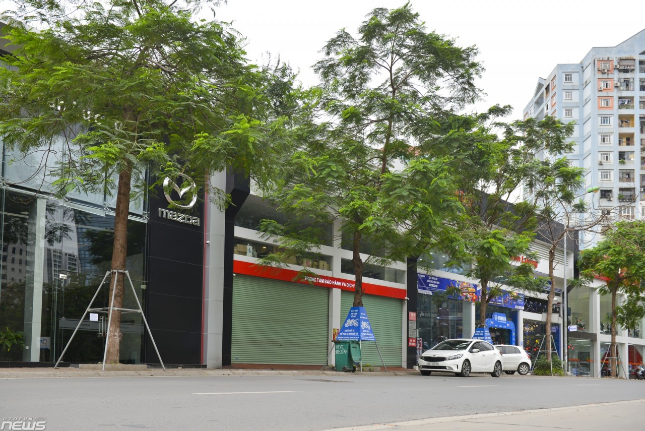 ha noi ngay di lam dau tien cua tuan le tam dung kinh doanh chong dich covid 19