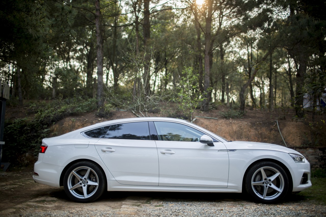"Đưa nhau đi trốn" với Audi A5 Sportback dua nhau di tron voi audi a5 sportback