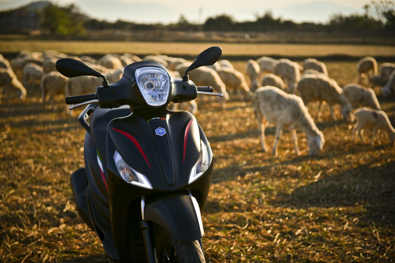 Hành trình cảm xúc 200km với Piaggio Medley: Ta cứ đi cùng nhau hanh trinh cam xuc 200km voi piaggio medley ta cu di cung nhau